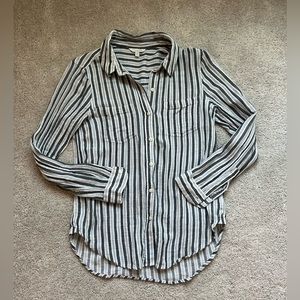 Lucky Brand buttondown shirt